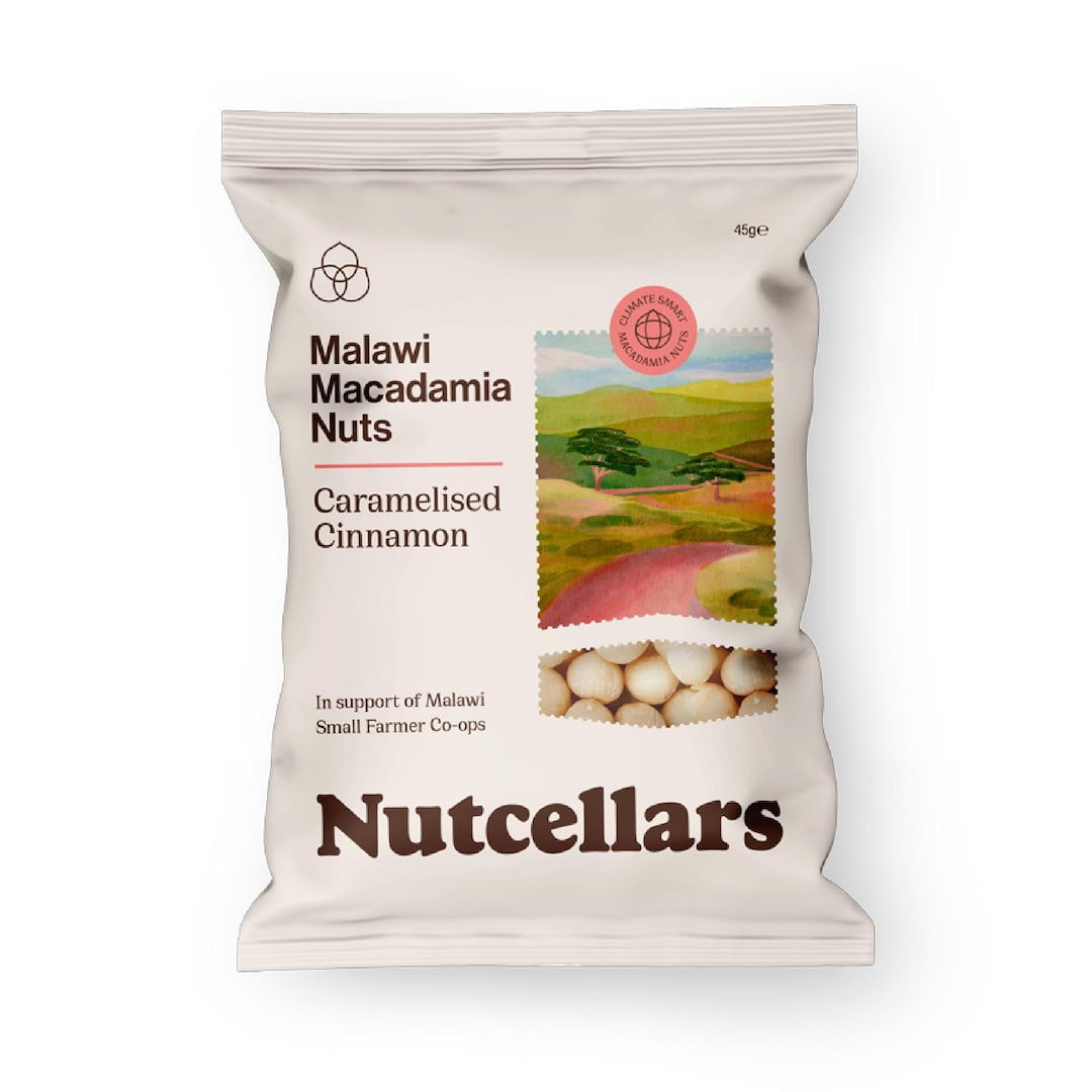 Cinnamon Caramelised Macadamia Nuts 45g Pack of 16