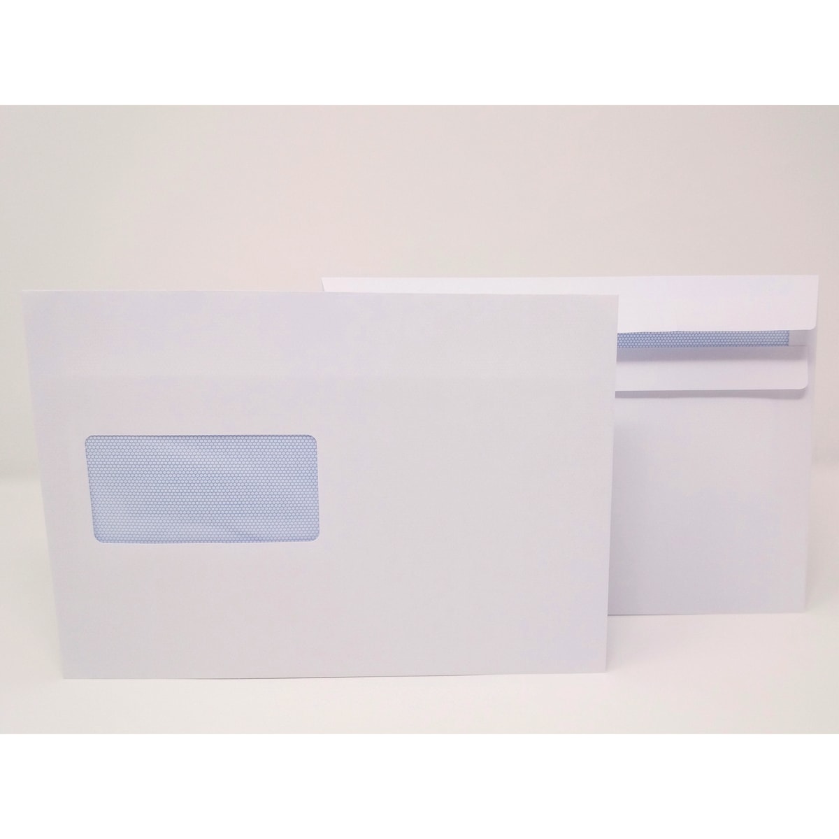 White Envelopes C5 S/S Window 90gsm - Pack Of 500 1